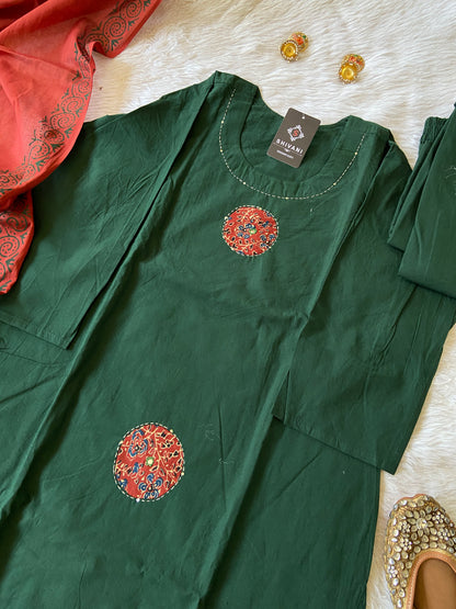 Straight Kurti With Palazzo And Dupatta (Gamthi Pair). Cotton Straight Kurti Suit Sets For Women.