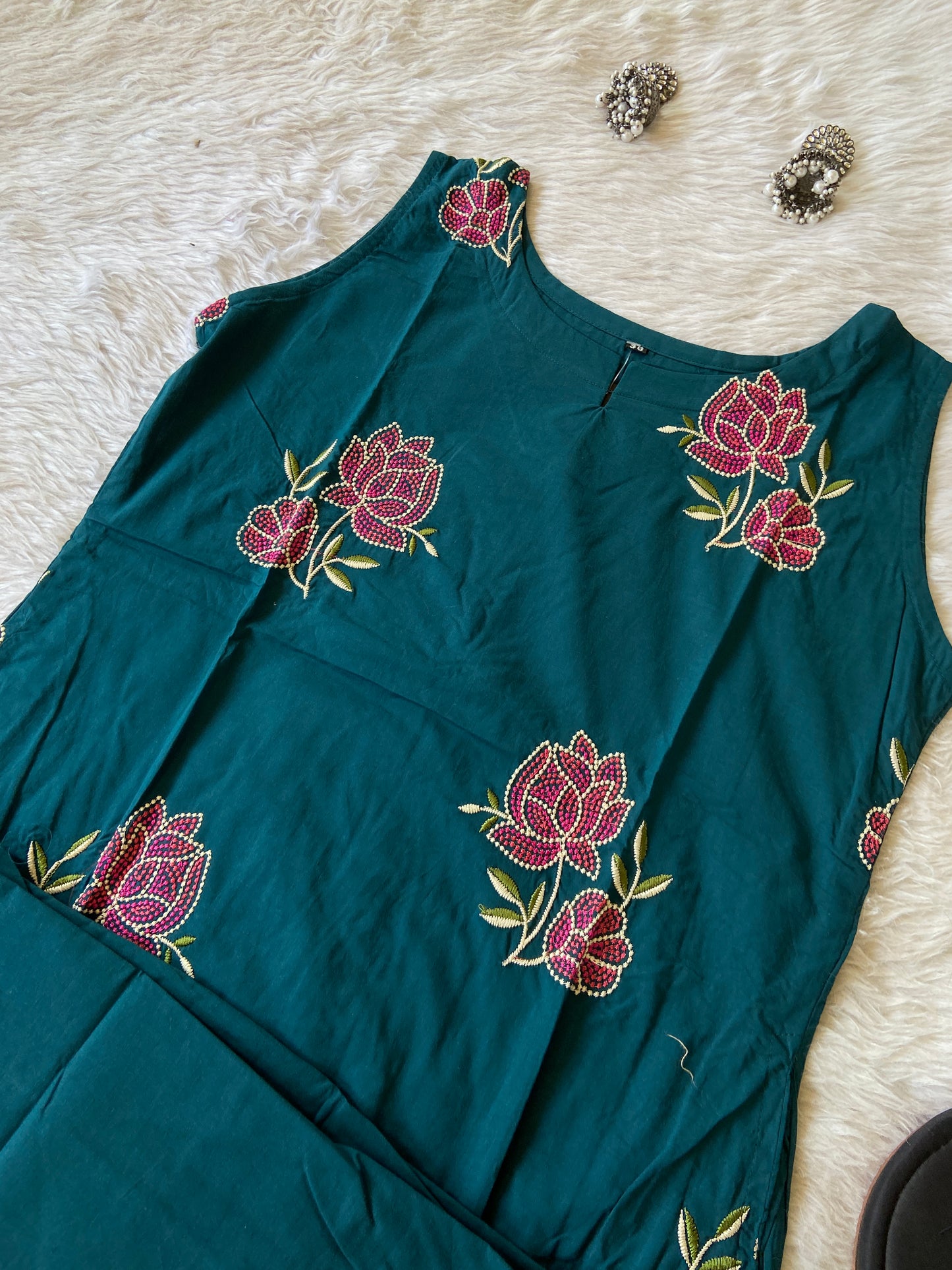 Cotton Flower Embroidery Work Aline Sleeveless Kurti (3/4th Attached) With Full Flair Palazzo. Cotton Aline Kurti Sets For Women.