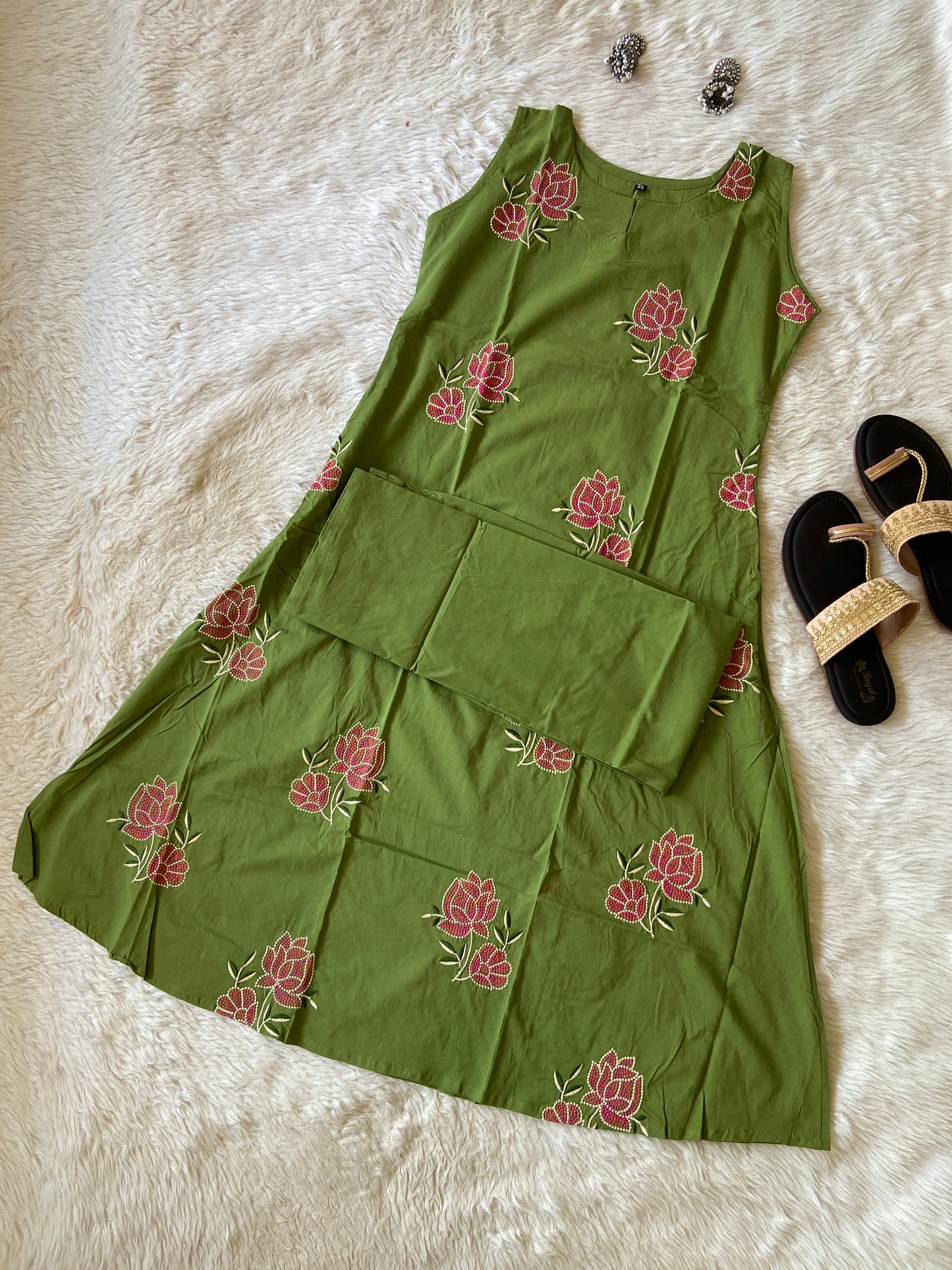 Cotton Flower Embroidery Work Aline Sleeveless Kurti (3/4th Attached) With Full Flair Palazzo. Cotton Aline Kurti Sets For Women.