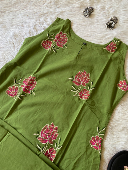 Cotton Flower Embroidery Work Aline Sleeveless Kurti (3/4th Attached) With Full Flair Palazzo. Cotton Aline Kurti Sets For Women.