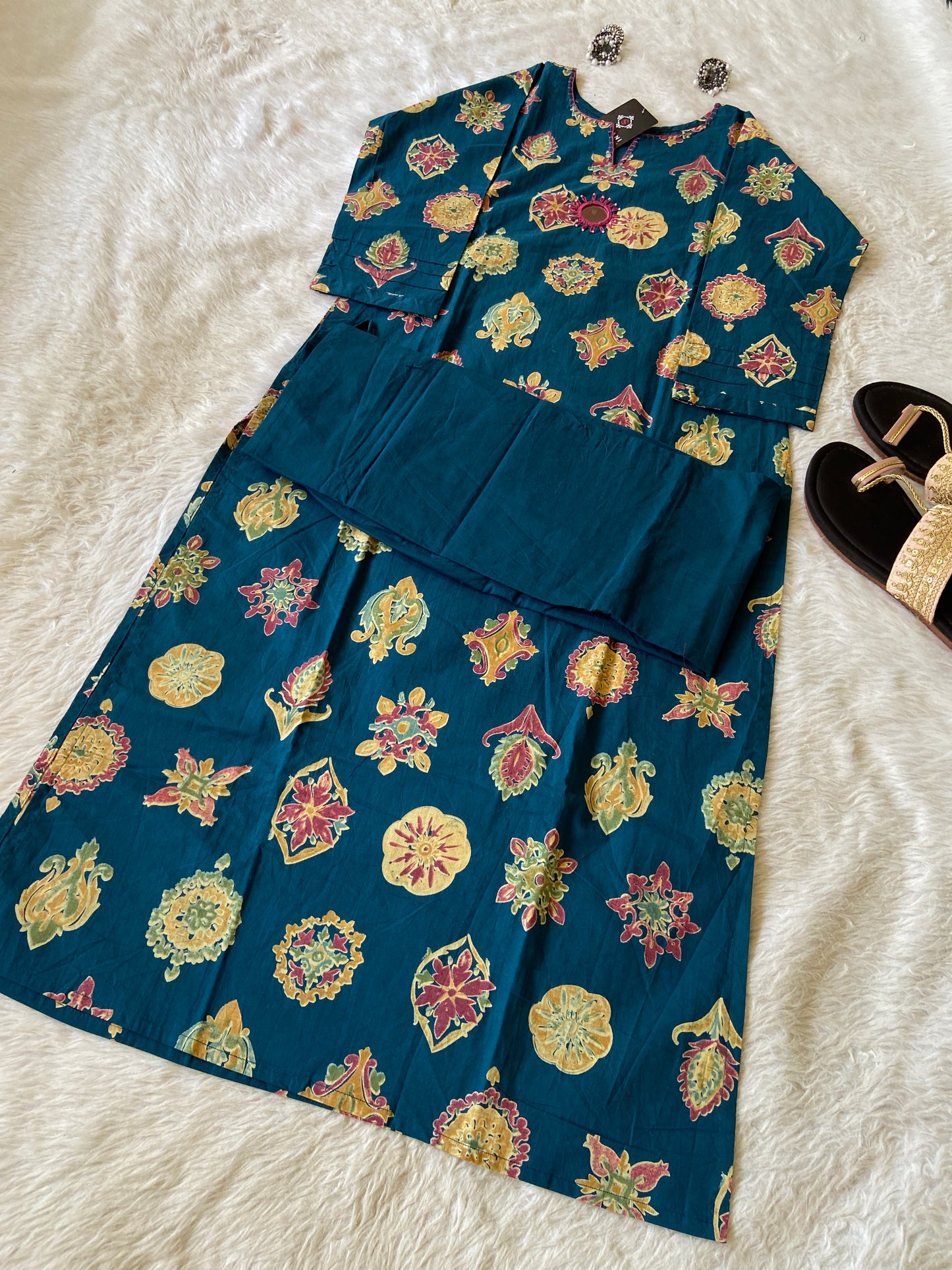 Printed Straight Kurti With Plain Palazzo. Cotton Straight Kurti Sets For Women.