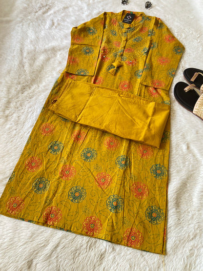 Printed Straight Kurti With Plain Palazzo. Cotton Straight Kurti Sets For Women.