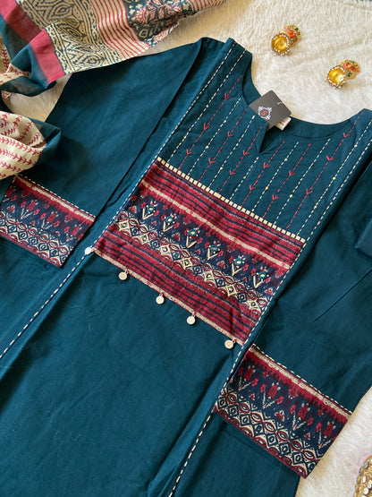 Cotton Kurti With Pant And Dupatta (Gamthi Pair). Cotton Straight Kurti Suit Sets For Women.