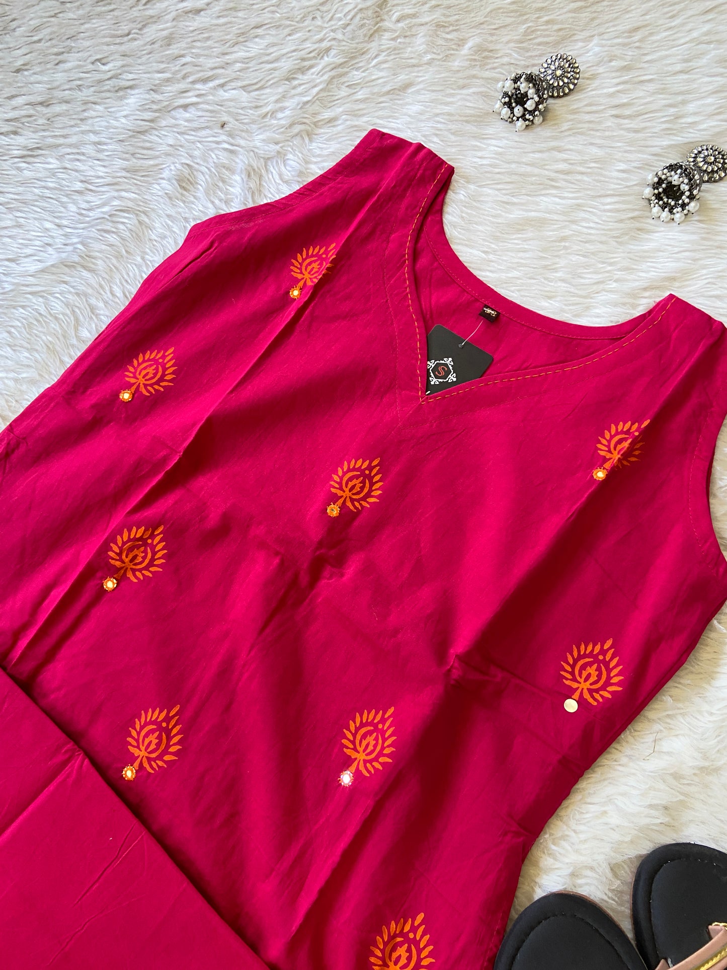Cotton Sleeveless Aline Kurti With Palazzo (3/4th Sleeve Attached). Cotton Aline Kurti Sets For Women.