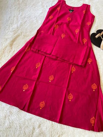 Cotton Sleeveless Aline Kurti With Palazzo (3/4th Sleeve Attached). Cotton Aline Kurti Sets For Women.