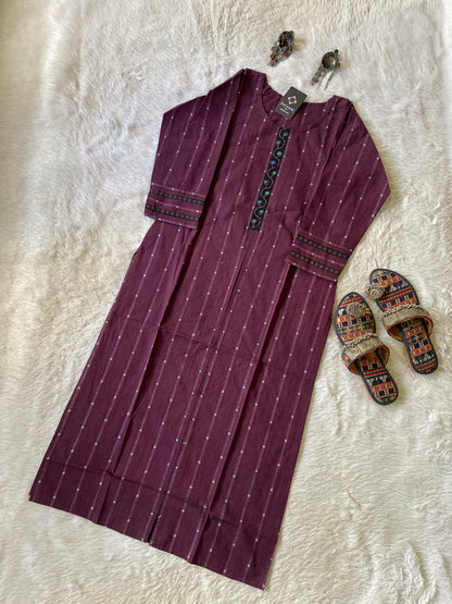 Cotton Straight cut Kurtis With Beautiful Work In Neck. Cotton Straight Kurti For Women.