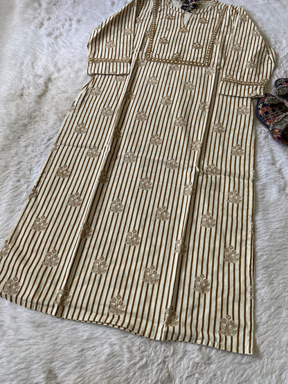 Cotton Straight cut Kurtis With Beautiful Work In Neck. Cotton Straight Kurti For Women.