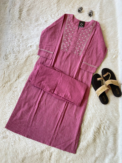 Embroidery Work In Neck, Straight Kurti With Palazzo. Cotton Straight Kurti Sets For Women.