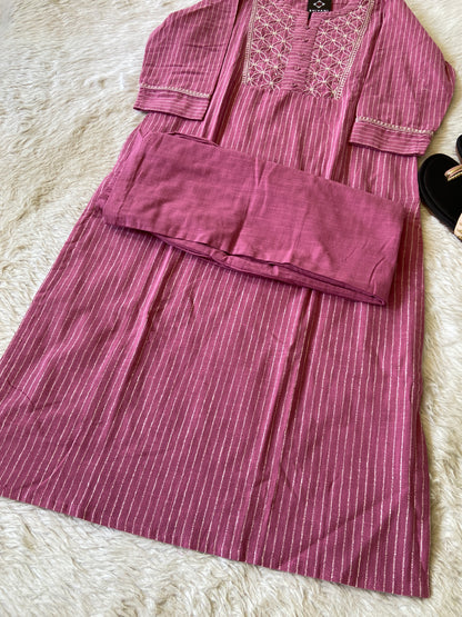 Embroidery Work In Neck, Straight Kurti With Palazzo. Cotton Straight Kurti Sets For Women.