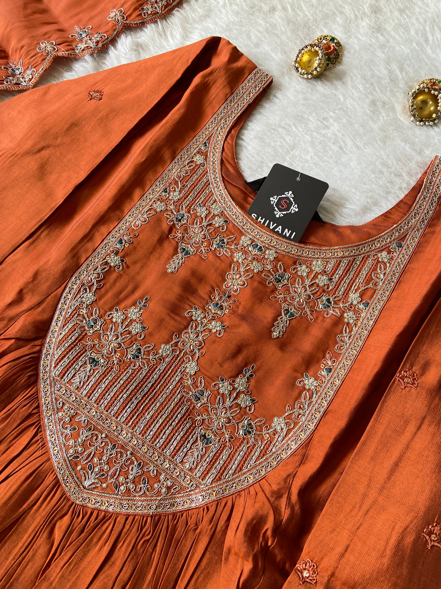 Full Sleeve Anarakli Kurti With Pant And Dupatta. SIlk Anarkali Suit Sets For Women.