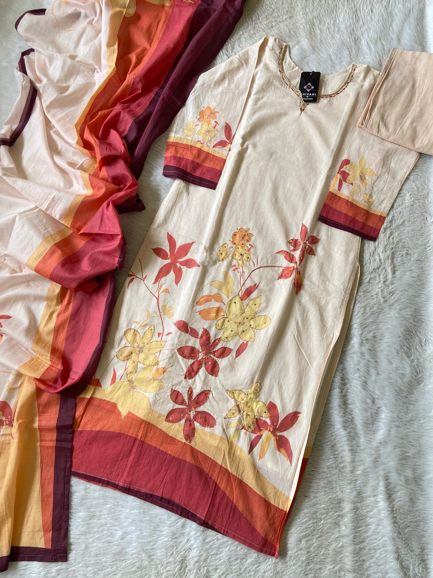 Mul Cotton Printed Kurti With Lining, Neck Work And With Palazzo And Dupatta. Cotton Suit Set For Women.
