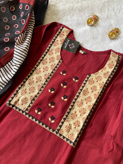 Gamthi Style Cotton Straight Kurti With Pant And Dupatta (Gamthi Pair). Cotton Suit Set For Women.