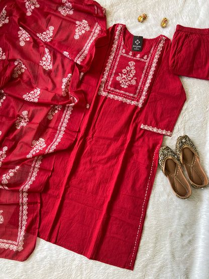 Mul Cotton Straight Kurti With Pant And Dupatta. Cotton Suit Sets For Women.