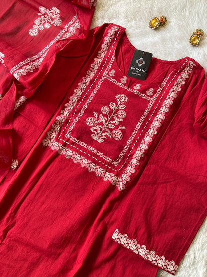 Mul Cotton Straight Kurti With Pant And Dupatta. Cotton Suit Sets For Women.