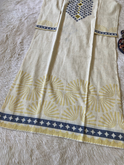Cotton Straight Kurti With Mirror Work In Neck (Gamthi Kurti). Cotton Kurti For Women.