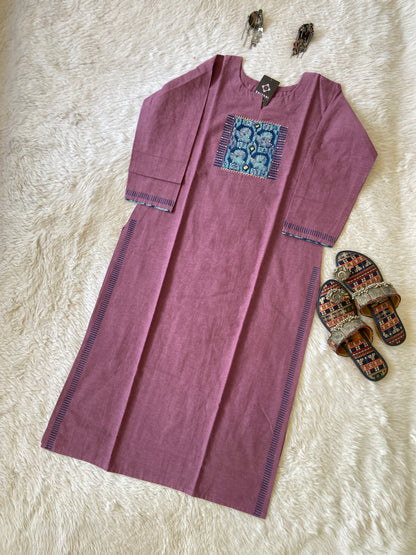Cotton Straight Kurti With Mirror Work In Neck (Gamthi Kurti). Cotton Kurti For Women.