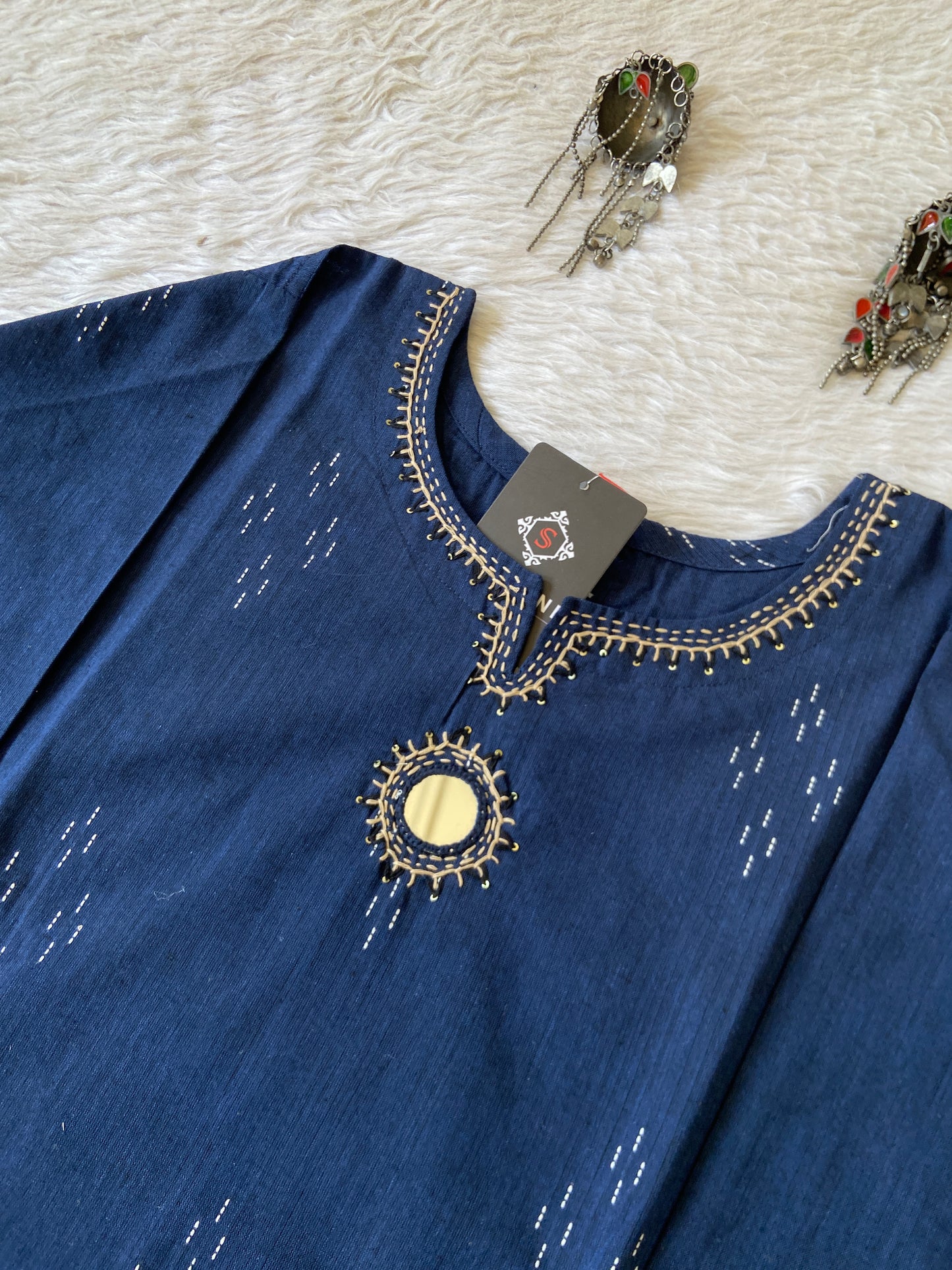 Cotton Straight Kurti With Mirror Work In Neck (Gamthi Kurti). Cotton Kurti For Women.