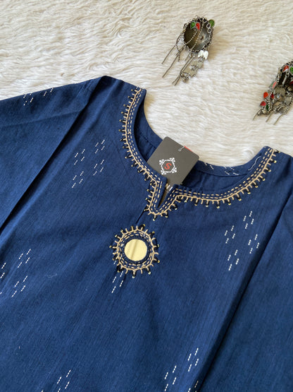 Cotton Straight Kurti With Mirror Work In Neck (Gamthi Kurti). Cotton Kurti For Women.