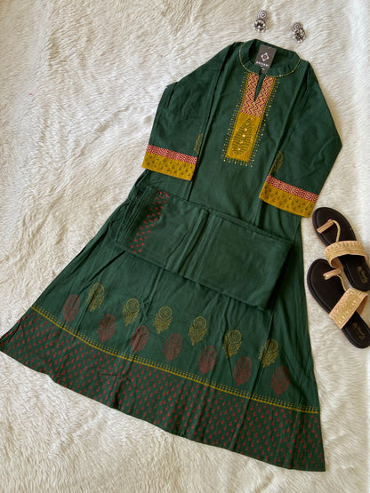 Aline Kurti With Block Print Concept With Palazzo (Gamthi Pair). Cotton Aline Sets For Women.