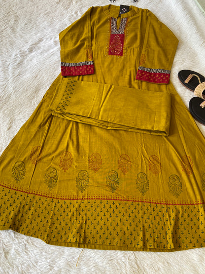 Aline Kurti With Block Print Concept With Palazzo (Gamthi Pair). Cotton Aline Sets For Women.