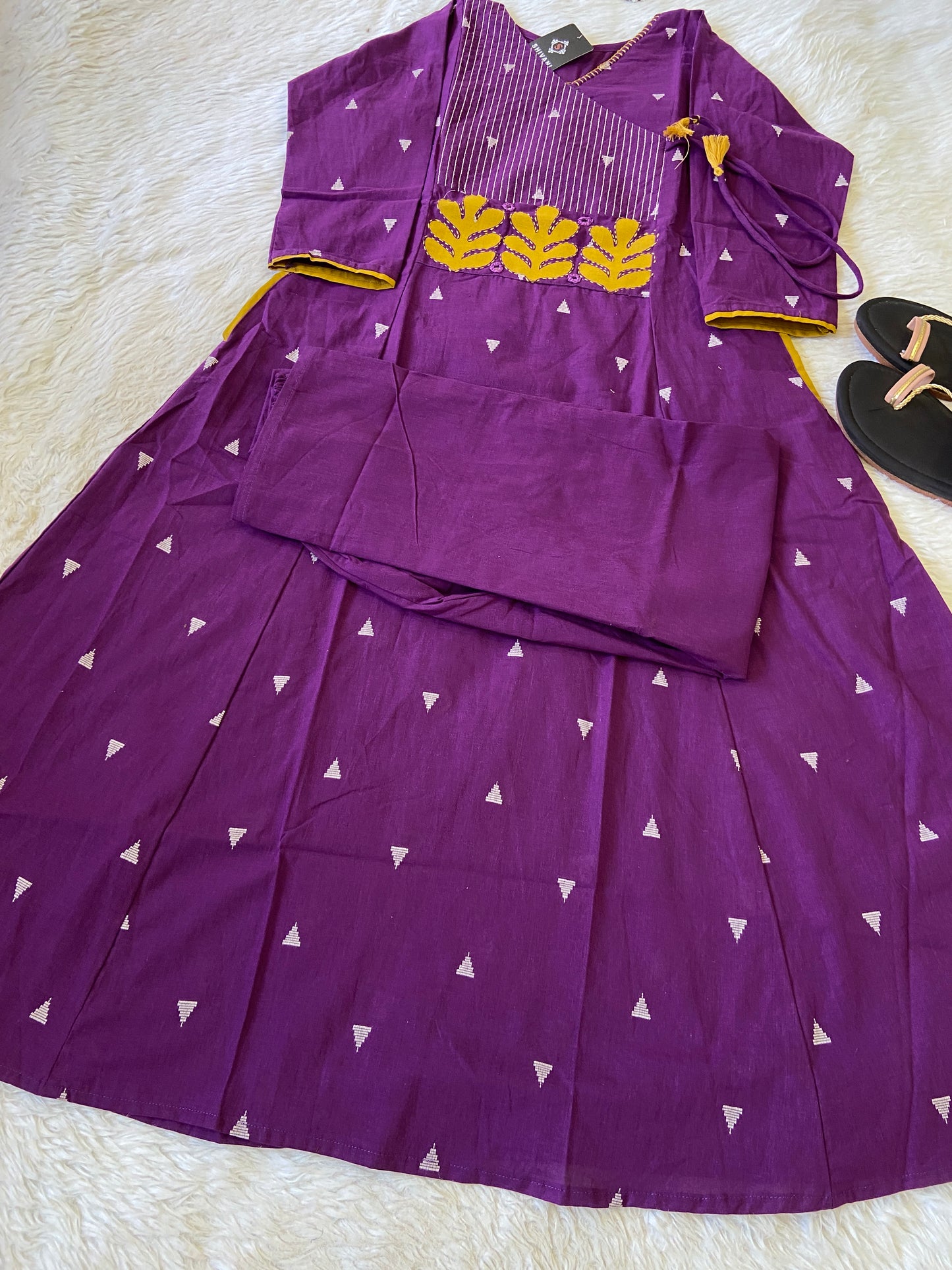 Angarakha Style With Aplic Work Aline Kurti And Palazzo (Gamthi Pair). Cotton Aline Kurti Sets For Women.