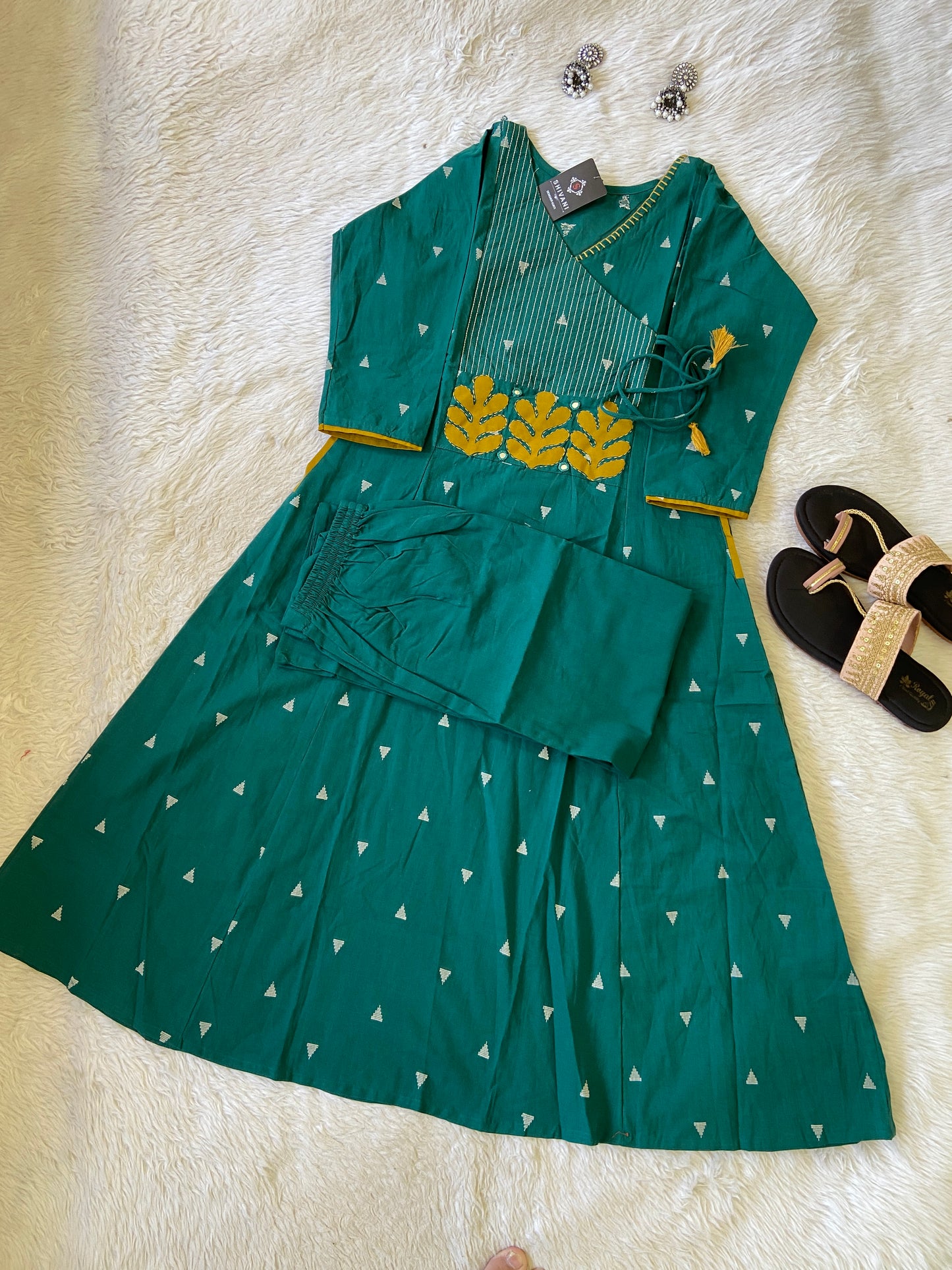 Angarakha Style With Aplic Work Aline Kurti And Palazzo (Gamthi Pair). Cotton Aline Kurti Sets For Women.