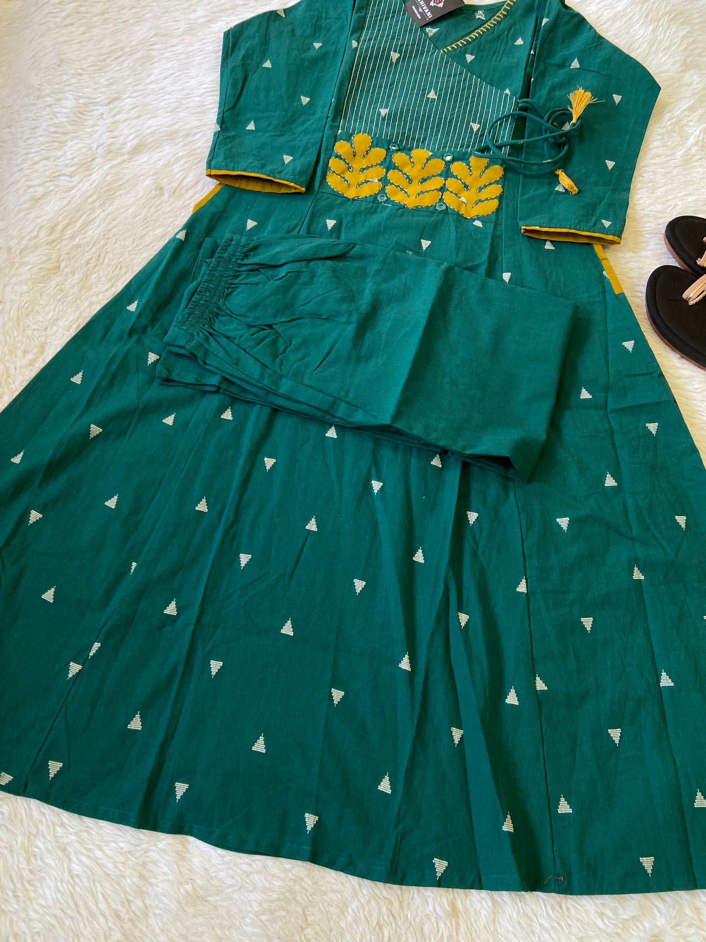 Angarakha Style With Aplic Work Aline Kurti And Palazzo (Gamthi Pair). Cotton Aline Kurti Sets For Women.