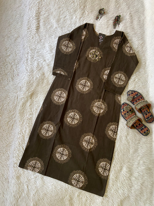 Mirror Work Cotton Straight Kurtis. Cotton Kurtis For Women.
