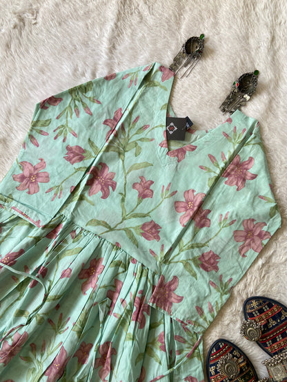 Jaipuri Cotton Tunic. Knee Length Tunic. Cotton Tunics For Women Online India. Shop the Latest Festive Summer Collection at Shivani Designer Kurti.