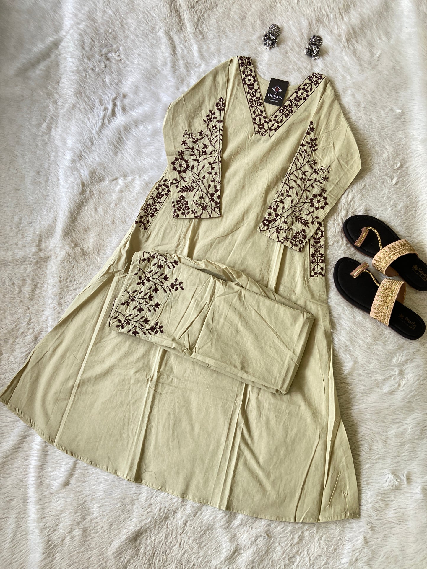 Embroidery Work Cotton Aline Kurti With Full Flair Palazzo. Cotton Kurtis Sets For Women Online India. Shop the Latest Festive Summer Collection at Shivani Designer Kurti.
