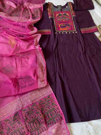 Cotton Embroidery Work Aline Kurti With Palazzo And Block Print Dupatta (Gamthi Pair). Cotton Suit Sets For Women Online India. Shop the Latest Festive Summer Collection at Shivani Designer Kurti.